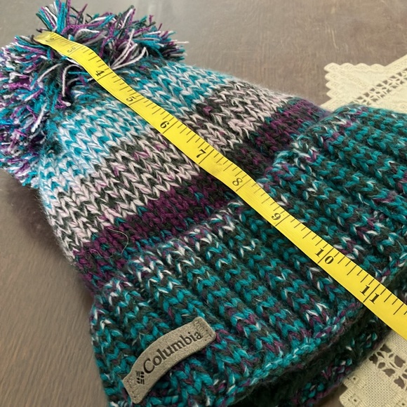 Columbia Winter Hat - Picture 7 of 8